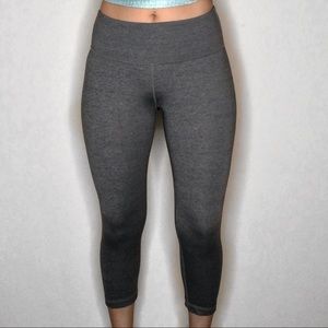 Lululemon cropped leggings